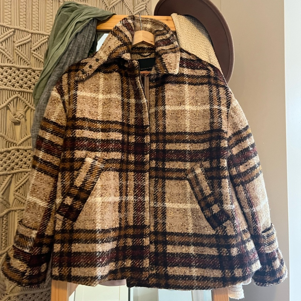 Banana Republic Funnel Neck Balcamaan Jacket Neutral plaid. XXS but fits XS/S - Picture 6 of 14